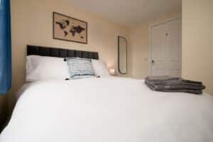 AVu RooM